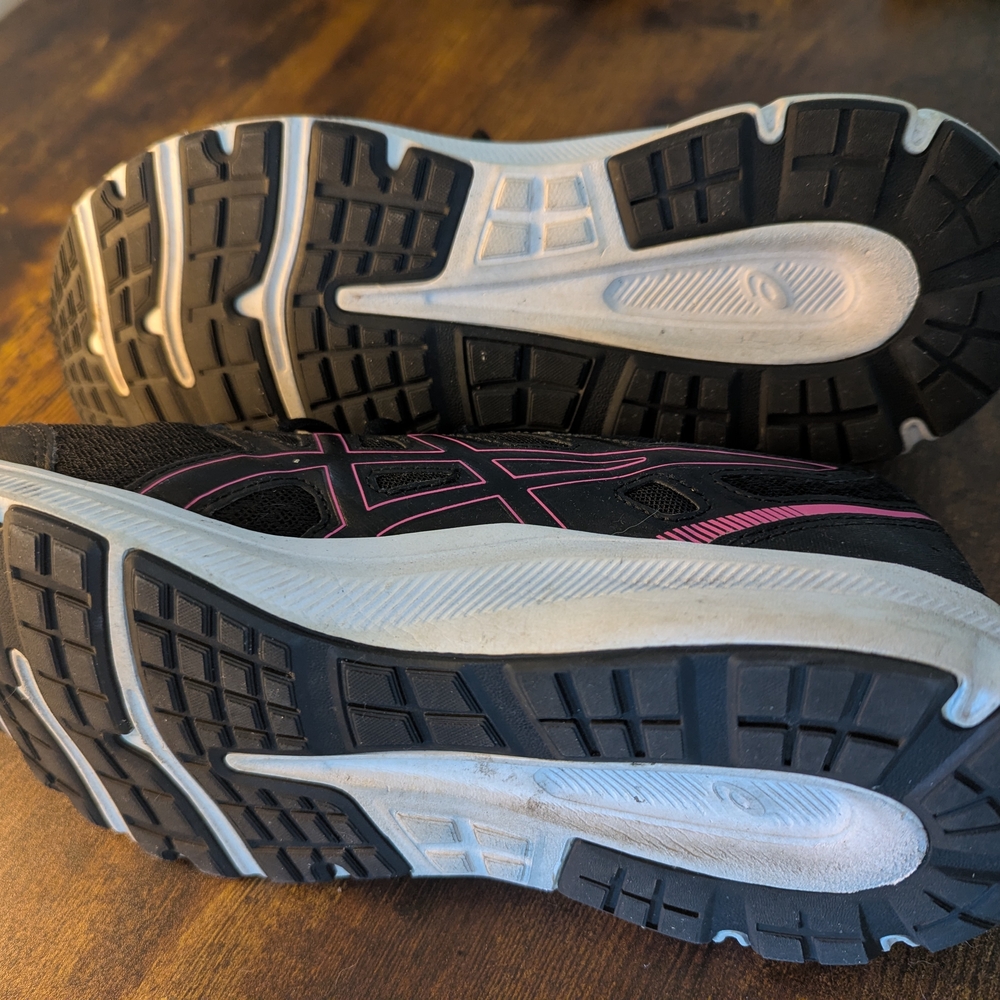 ASICS Women's Black and Pink Athletic Shoes - Picture 5 of 7
